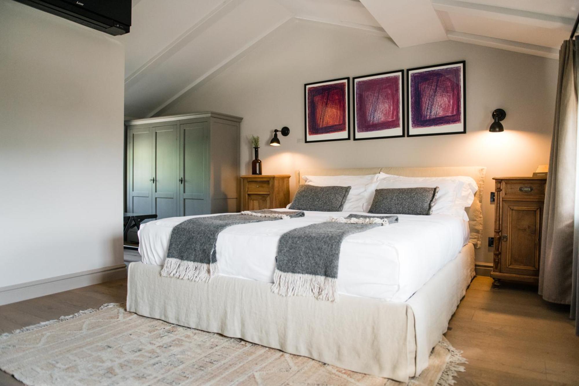 San Canzian Hotel & Residences - Small Luxury Hotels Of The World Buje Room photo