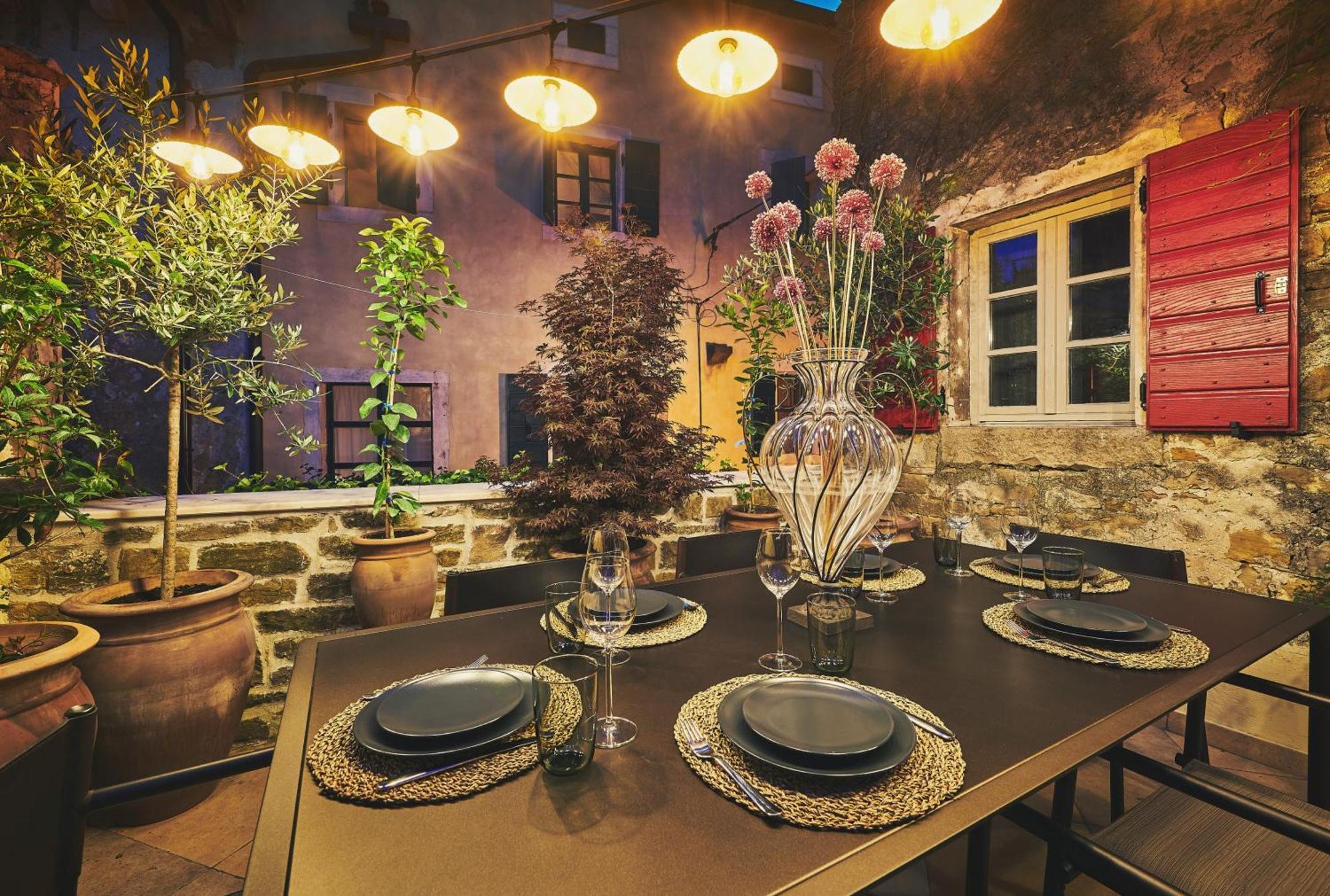 San Canzian Hotel & Residences - Small Luxury Hotels Of The World Buje Room photo